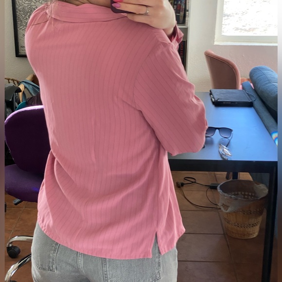 LONG SLEEVE BUTTON UP PINK STRIPED DRAPED SHIRT BLOUSE y2k 2000s - Picture 3 of 5